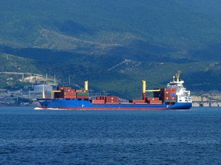 1024px-elbstrom_imo_9072094_port_of_novorossiysk_russia_27-jul-2005.jpg